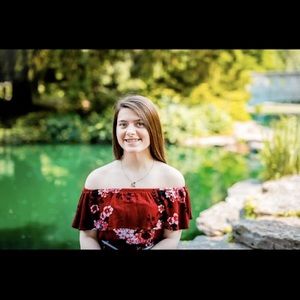 Meet your Posher, Sarah